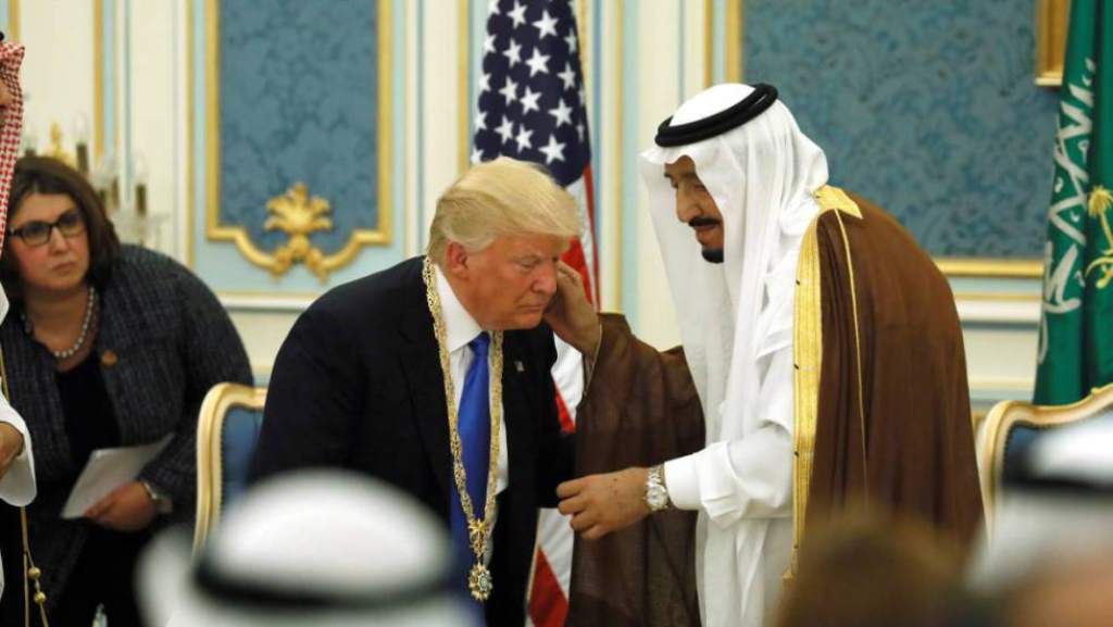 La importancia de la fecha del primer viaje presidencial de Donald Trump, el 19 de mayo de 2017